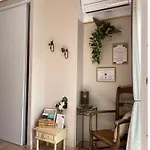 B&B 