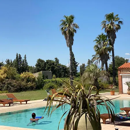 Mas Tramontane D'hôtes, Studio, Ancien Mas Agricole Dans Parc Arboré, Piscine Et Sa Vue Face Au Canigou Ille-sur-Têt