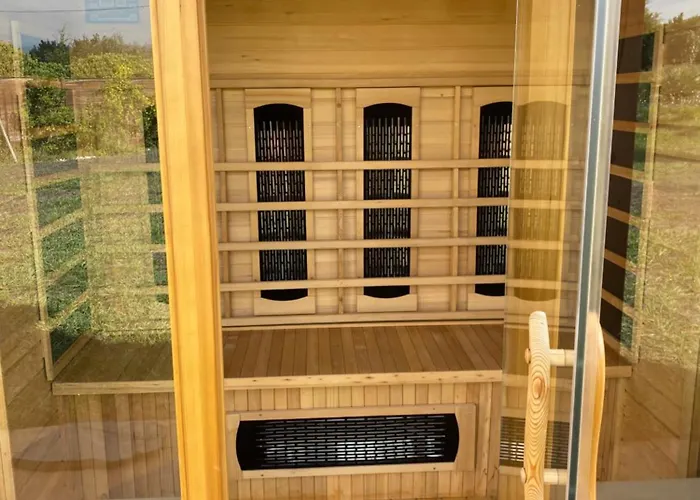 Mas Tramontane Ancien Mas Agricole Avec D'hôtes, Studio, Parc Arboré, Piscine Et Sa Vue Face Au Canigou