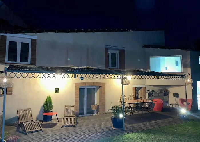 Mas Tramontane Ancien Mas Agricole Avec D'hôtes, Studio, Parc Arboré, Piscine Et Sa Vue Face Au Canigou